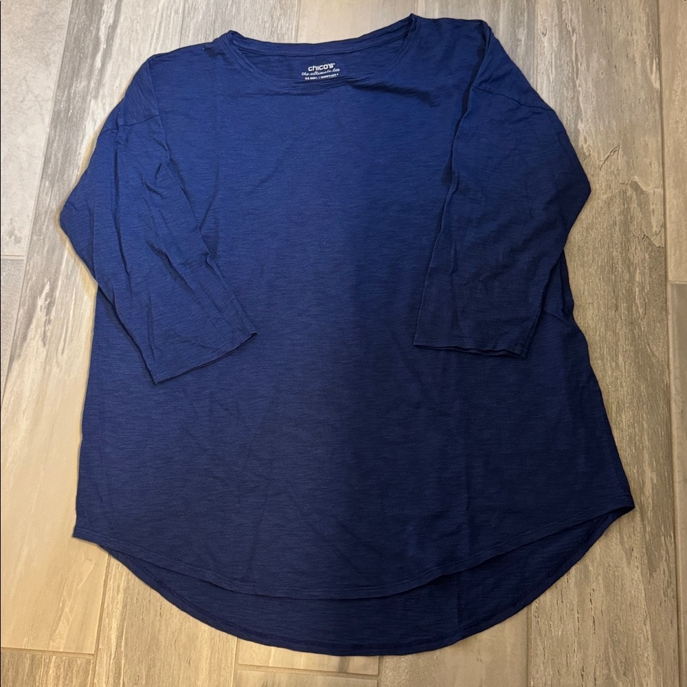 Chico's Deep Navy 3/4 Sleeve Scoop Neck Top